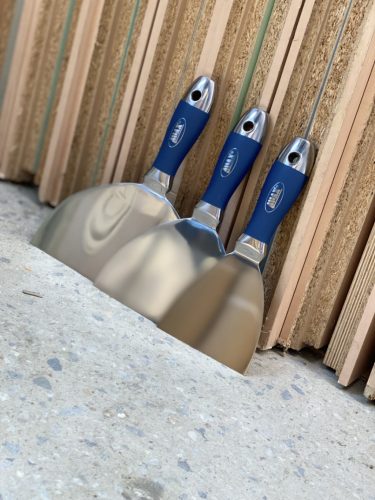 MAX Prémium rozsdamentes festőspatulya egybeöntött nyéllel 200 mm